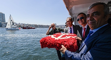 İzmir Körfezi’nde Kabotaj Bayramı coşkusu