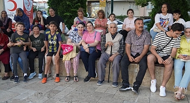 Keçiören Belediyesi tarafından düzenlenen Yaza Merhaba Konserleri parkları şenlendirmeye devam ediyor