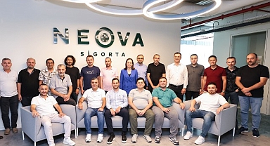 Neova Sigorta'dan dijital gelişim için şirket içi eğitim programı: Dijital Düşün’üyorum