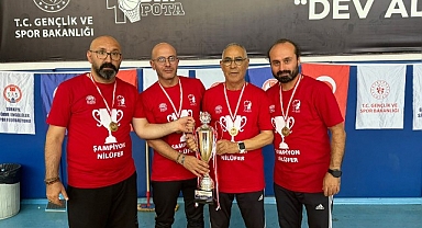 Nilüfer BUGES namağlup şampiyon