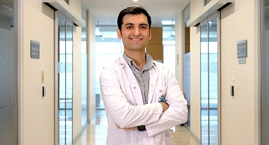 Sadece ağrıya neden olmuyor, hayati tehdit oluşturuyor! Diş apsesinden korunmak için düzenli ağız bakımı şart!