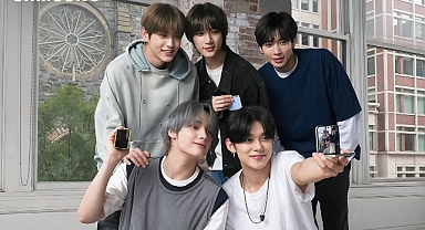 Samsung’dan ünlü K-pop grubu TOMORROW X TOGETHER’ın yorumuyla Galaxy şarkısı: “Open Always Wins”