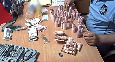 Sivas Belediyesi Zabıta Müdürlüğü ekipleri tarafından yakalanan bir dilencinin koltuk değneğinin içinden 7 bin liranın üzerinde para çıktı