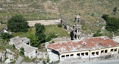 Tarihi Çan Kulesi ve Damat İbrahim Paşa İlkokulu Binası Restore Edilecek
