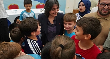 Üsküdar Belediye Başkanı Sinem Dedetaş Gezgin Oyun Parkı” etkinliklerinin ilkini Çengelköy Huzurtepe Sokak’ta başlatıyor