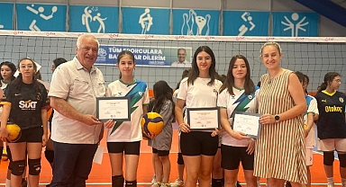 Yaz Spor Okulları’nda ilk dönem tamamlandı 