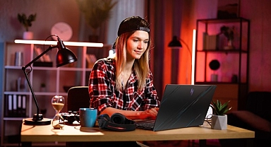 Acer Yeni Dizüstü Oyun Bilgisayarı Nitro V 15 ile Tatil Eğlencesini İkiye Katlıyor