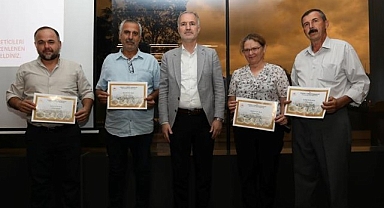 Ana Arı Yetiştiriciliği Kursunu Başarıyla Bitiren Kursiyerler Sertifikalarını Aldı