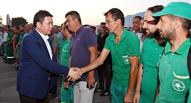 Başkan Aydın, güne emekçilerle başladı