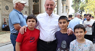 Başkan Büyükakın: Bu sevgiye layık olmak için çalışıyoruz