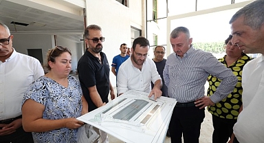 Başkan Büyükakın, yeni hal binasını inceledi