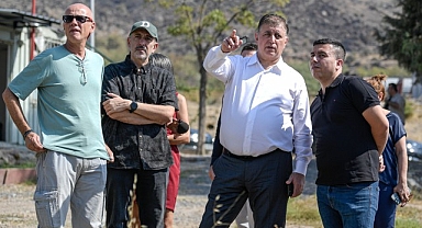 Başkan Tugay yangın bölgesinde iyileştirme çalışmalarını başlattı