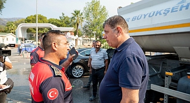 Başkan Tugay yangının etkilediği bölgelerde incelemelerde bulundu