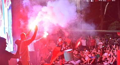 Bornova Büyükpark’ta buluşalım Filenin Sultanları’nın zaferini birlikte kutlayalım