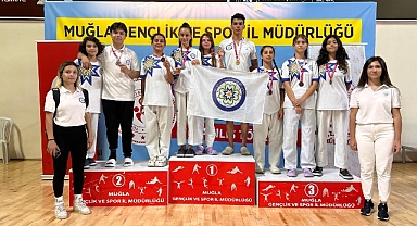 Büyükşehir Belediyesi Sporcularından Taekwondo Şampiyonaları’nda Büyük Başarı