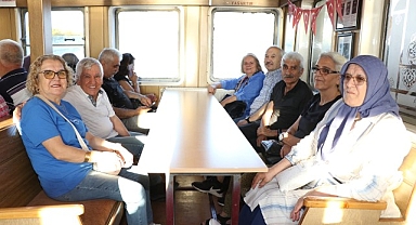 Büyükşehir'den 65'lik çınarlara mehtap turu