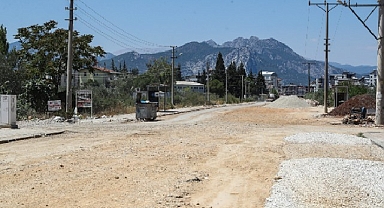 Büyükşehir'in 350 milyon TL bütçeli yatırımı son hızıyla sürüyor