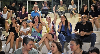 Çamdibi Atatürk Parkı'nda yaz konseri