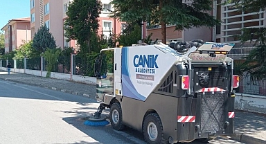 Canik Belediyesi Güçlü Temizlik Filosuyla Sahada 
