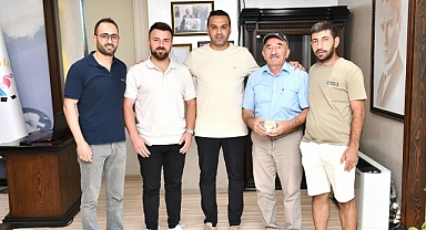 Çiğli Belediyesi İşçileri Buldukları Altını Sahibine Ulaştırdı