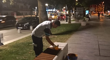 Cumhuriyet Bulvarı'nda bisiklet yolu yenilendi