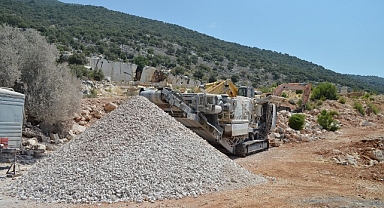 Demre Yatıkardıç Yayla Yolu Yenileniyor