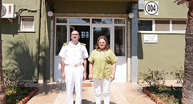 Didim Belediye Başkanı Hatice Gençay, Didim’e yeni atanan Garnizon Komutanı Deniz Albay Erkut Arslan’a hayırlı olsun ziyaretinde bulundu.