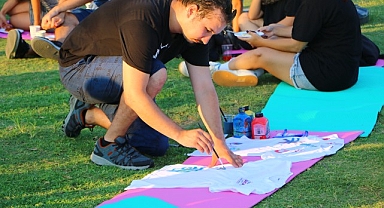 Gençler Dünya Arkadaşlık Günü'nde buluştu