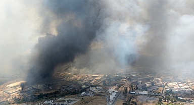 İzmir Büyükşehir Belediyesi’nin meclis toplantısında Karşıyaka Yamanlar Dağı’nda başlayan ve hala süren yangın konuşuldu