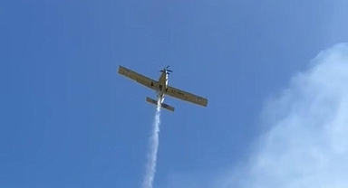 İzmir İtfaiyesi, Bergama yangınına müdahale ediyor