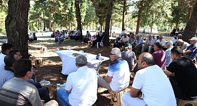 Kandıra Belediyesi Deprem Şehitlerimizi Unutmadı