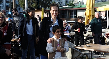 Karşıyakalı çocuklar yeni eğitim yılına hazırlanıyor