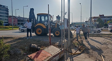 Kartepe Belediye Başkanı Av.M.Mustafa Kocaman, yaz-kış demeden saha çalışmalarını yakından takip ediyor