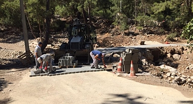 Kemer genelinde altyapı çalışmaları sürüyor