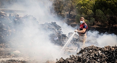 Kentin huzurlu uyuması için 50 saat boyunca aralıksız görev yaptılar Ateş savaşçılarının zorlu mesaisi