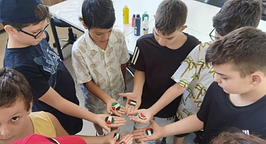 Kocaelili çocuklar haykırdı; Yaşasın özgür Filistin