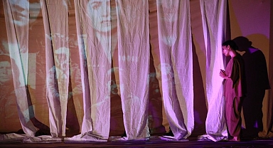 Kurtuluşun Kadınları Efes Selçuk’ta ayakta alkışlandı