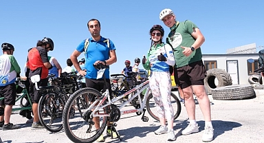 Mysia Yolları’nda engelsiz dostluklar için pedal çevirdiler