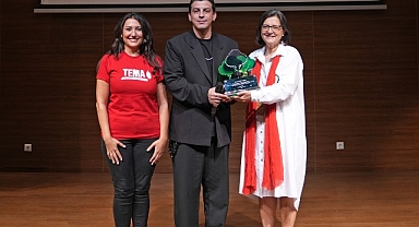 Norm Ender TEMA Vakfı gönüllüleriyle bir araya geldi: