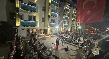 Oylat’ta Musiki Tadında Gece