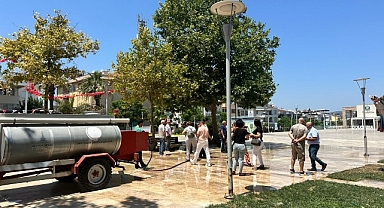 Urla’da ateş savaşçılarına muhtar desteği