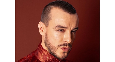 Yapı Kredi bomontiada “World Akustik” serisi Cem Adrian konseri ile sona eriyor