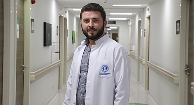 Ani Gelişen Ayaklarda Güçsüzlük ve Şiddetli Sırt Ağrısı Sonucunda Kalp Damarlarının Yırtıldığını Öğrendi