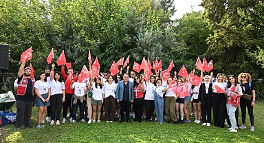 Antalya Büyükşehir'den üniversite öğrencileri eğitim desteği