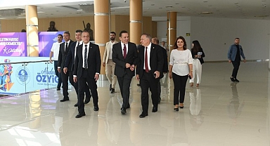 Başkan Abdullah Özyiğit, CHP Genel Başkan Yardımcılarını ağırladı