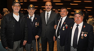 Başkan Altay: “Gazilerimiz Vatan ve Bayrak Sevgisinin Yaşayan Sembolleridir”