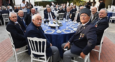 Başkan Aydın şehit yakınları ve gaziler ile bir araya geldi