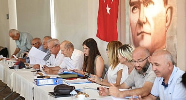 Başkan Denizli müjdeli haberi verdi: Alaçatı’da 31 yıllık kangren son buldu