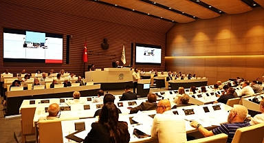 Başkan Şadi Özdemir 2 aylık çalışmaları Meclis’te anlattı