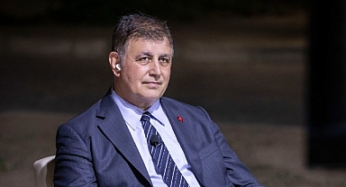 Başkan Tugay, İzmirlilere 93. İEF’ten seslendi “İzmir’in daha mutlu bir kent olması için üzerimize düşeni yapacağız”